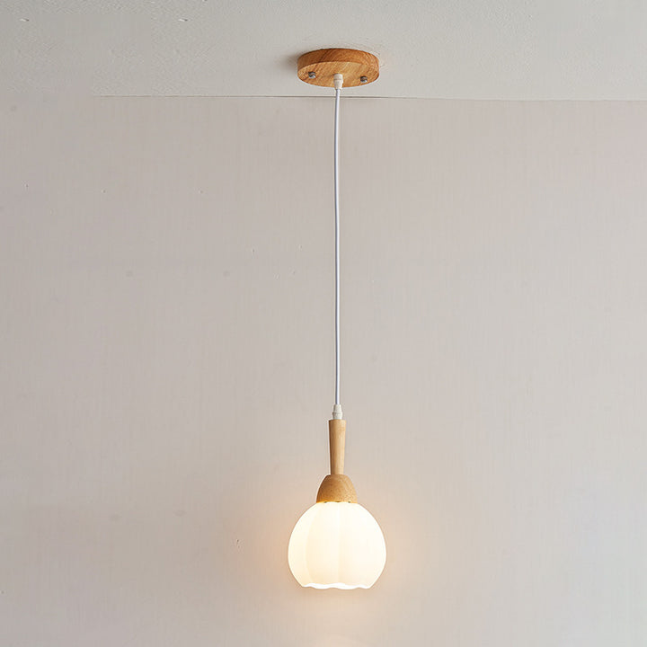 Lámpara colgante de 1 luz con vidrio redondo cónico de madera y orbe tradicional japonesa para sala de estar 