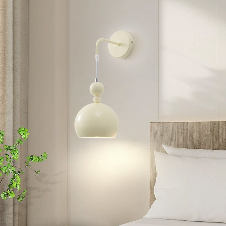 Zeitgenössische skandinavische Kugelrunde Lanyard Glas Eisen 1-Licht Wandleuchte für Schlafzimmer 