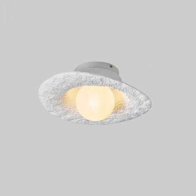 Zeitgenössische kreative unregelmäßige runde Kugelharz-Hardware 1-Licht Semi-Flush-Montage Deckenleuchte für Wohnzimmer 