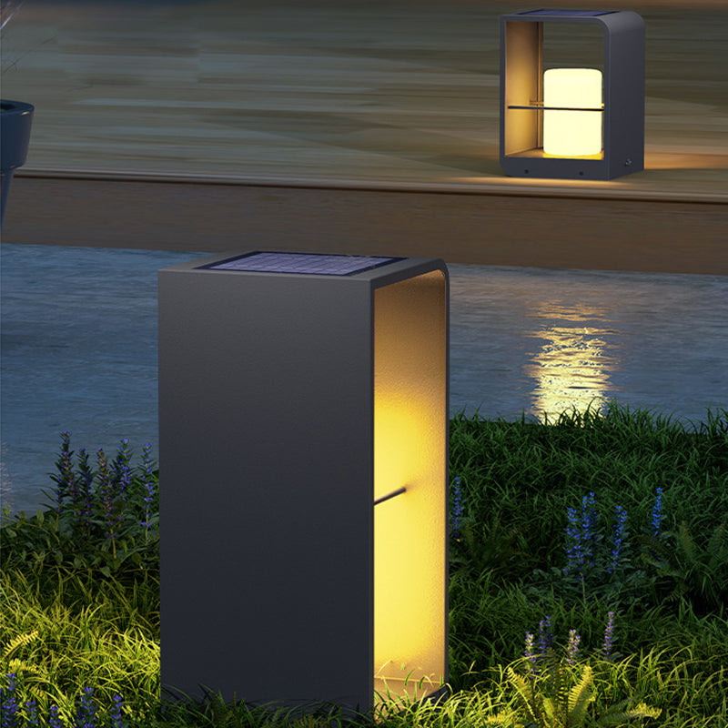 Moderne minimalistische rechteckige Zylinder-Solar-Wasserdichte PE-Hardware-LED-Außenleuchte für den Garten 