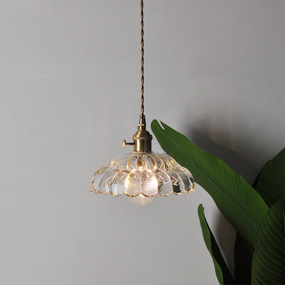 Suspension lumineuse en laiton avec verre rond et fleurs japonaises traditionnelles à 1 lumière pour salon 