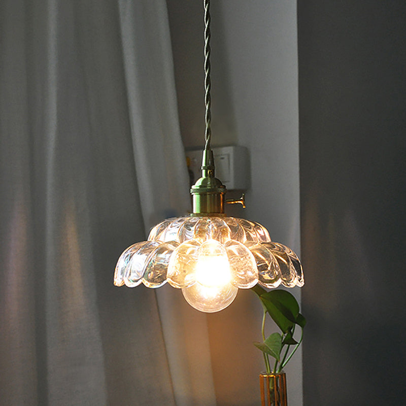 Suspension lumineuse en laiton avec verre rond et fleurs japonaises traditionnelles à 1 lumière pour salon 