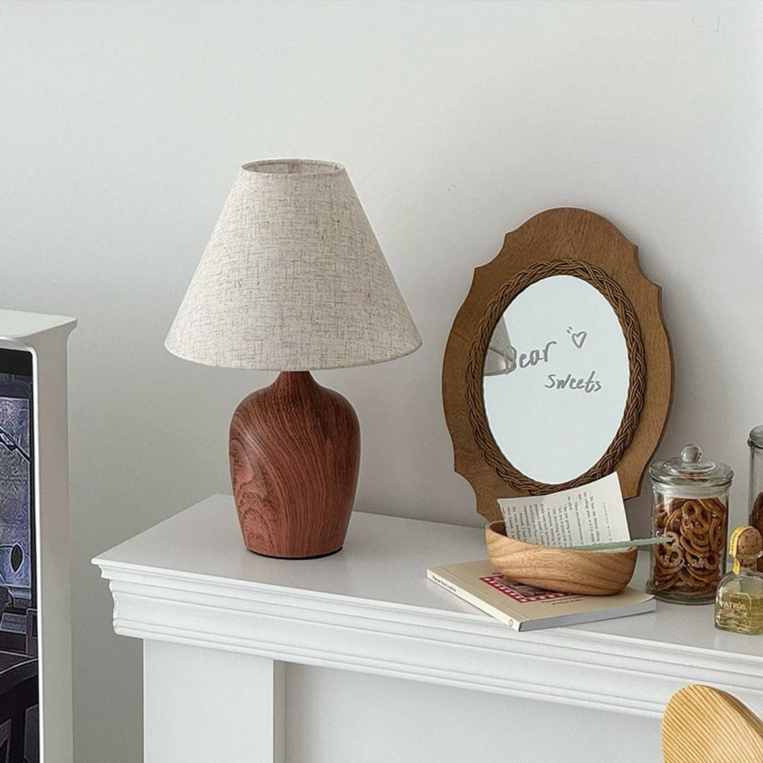 Traditional Vintage Scalloped Round Fabric PVC Iron 1-Light Table Lamp For Living Room