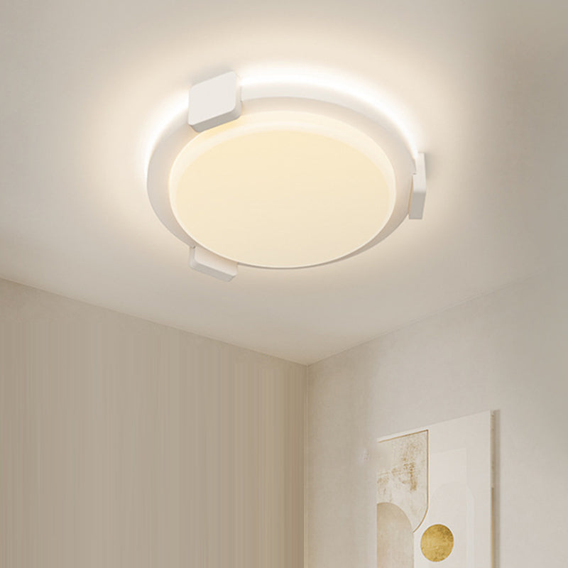 伝統的な中国風の丸型アクリル鉄製LEDフラッシュマウント天井灯 リビングルーム用 