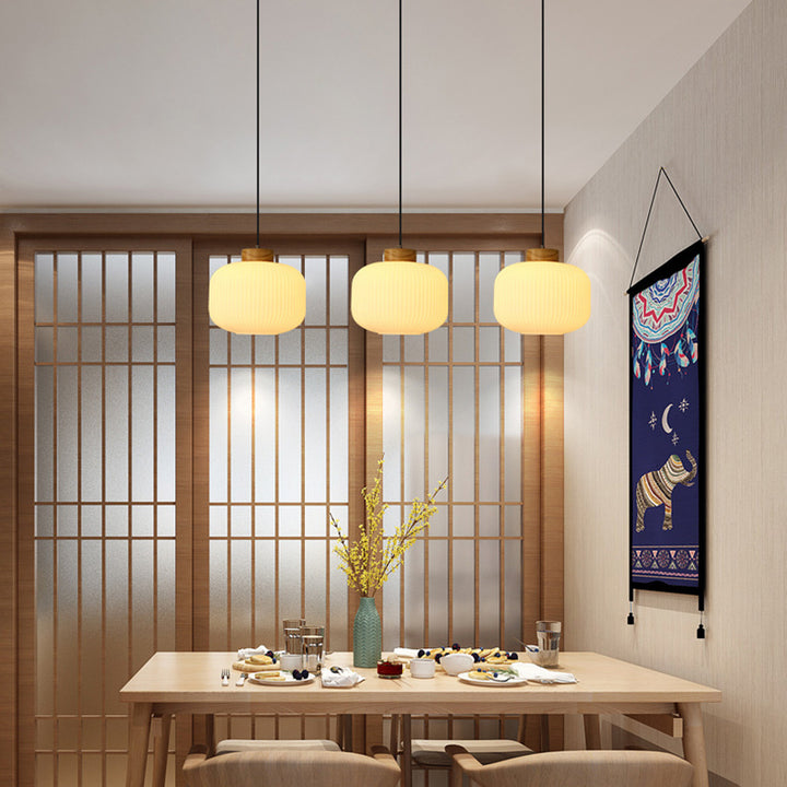 Traditionelle japanische zylindrische runde gealterte Glas-Holz 1-Licht Pendelleuchte für Wohnzimmer 