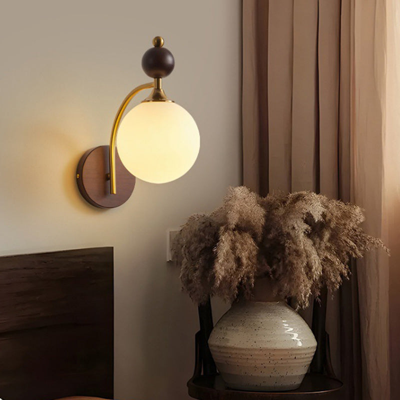 Traditionelle Vintage Runde Kugel Halbrunde Glas Eschenholz Hardware 1-Licht Wandleuchte Für Wohnzimmer 