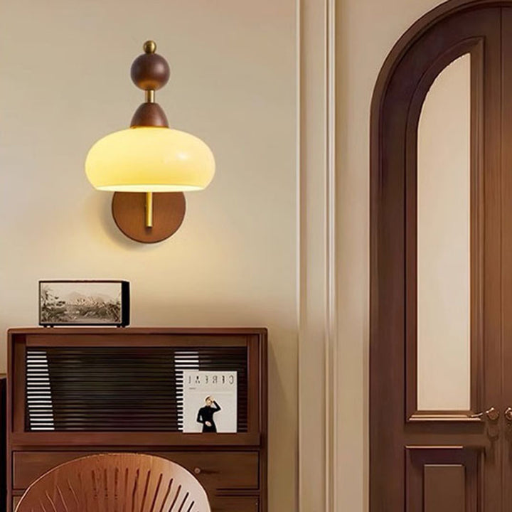 Traditionelle Vintage Runde Kugel Halbrunde Glas Eschenholz Hardware 1-Licht Wandleuchte Für Wohnzimmer 