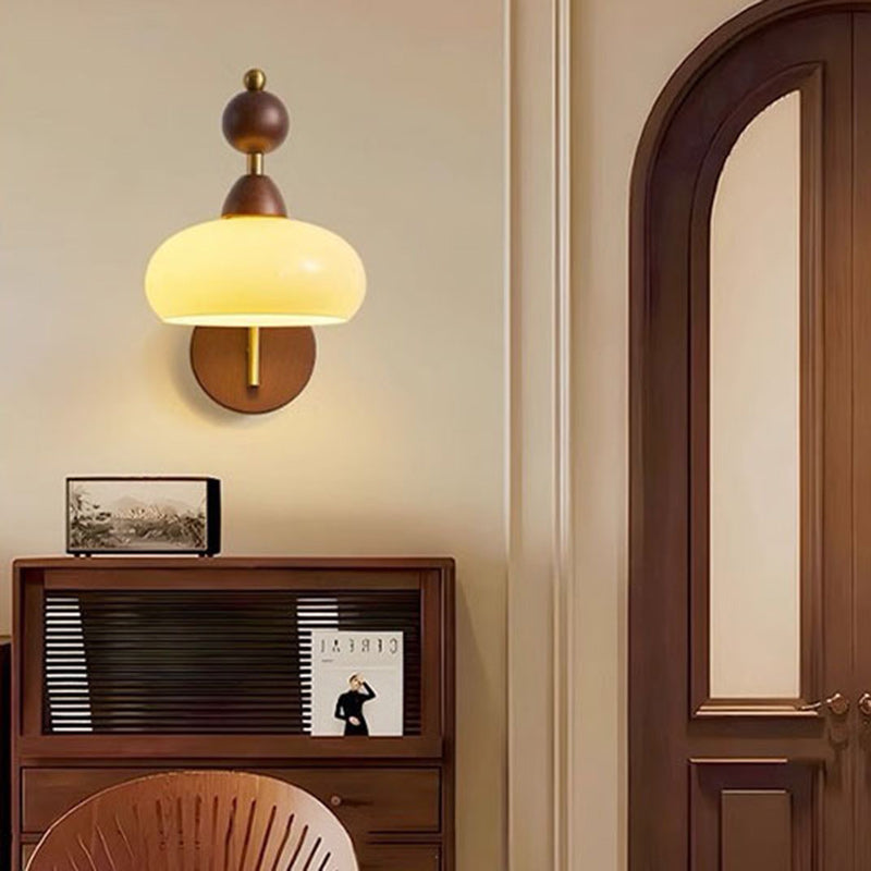 Traditionelle Vintage Runde Kugel Halbrunde Glas Eschenholz Hardware 1-Licht Wandleuchte Für Wohnzimmer 