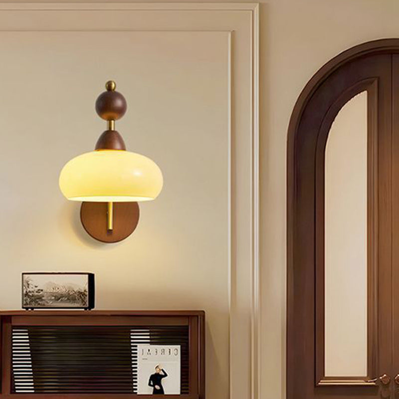 Traditionelle Vintage Runde Kugel Halbrunde Glas Eschenholz Hardware 1-Licht Wandleuchte Für Wohnzimmer 