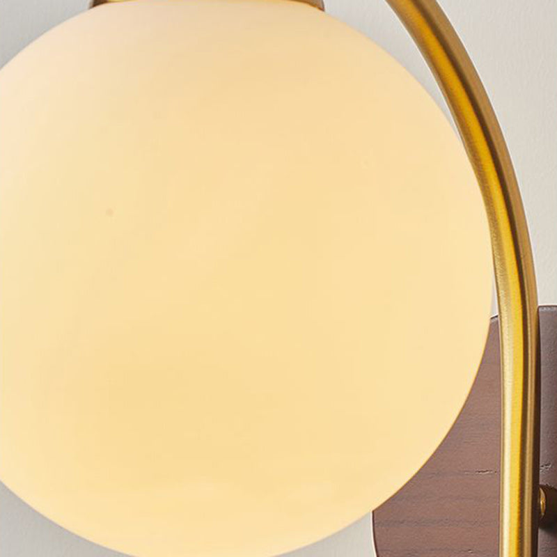 Traditionelle Vintage Runde Kugel Halbrunde Glas Eschenholz Hardware 1-Licht Wandleuchte Für Wohnzimmer 