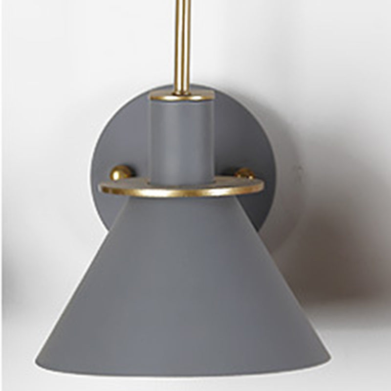 Contemporary Scandinavian Scalloped Curved Round Iron 1-Light Wall Sconce Lamp For Living Room