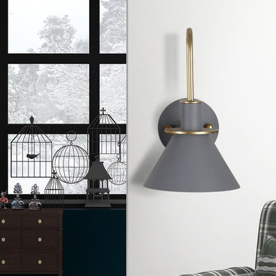 Contemporary Scandinavian Scalloped Curved Round Iron 1-Light Wall Sconce Lamp For Living Room