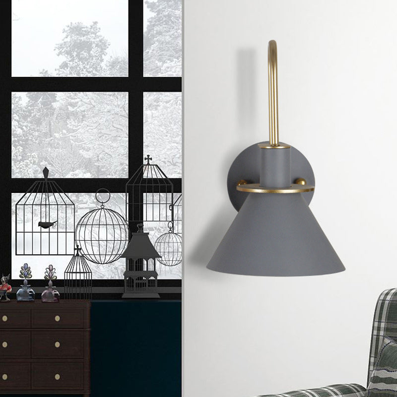 Contemporary Scandinavian Scalloped Curved Round Iron 1-Light Wall Sconce Lamp For Living Room