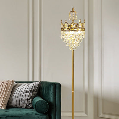 Lampe de sol traditionnelle de luxe en cuivre et laiton avec pendentif couronne en cristal à 3 lumières pour chambre 