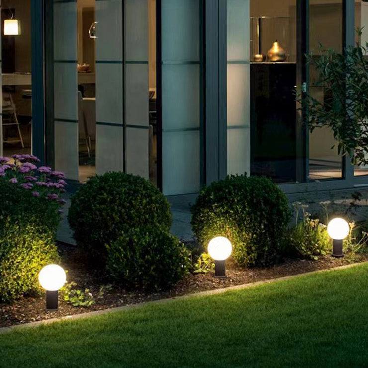 إضاءة خارجية LED من الألومنيوم على شكل أسطوانة مقاومة للماء بتصميم بسيط وحديث للحديقة 