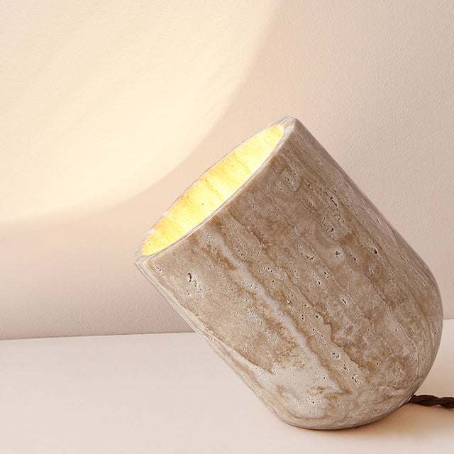 Lampe de table 1 lumière en cylindre fait main en travertin japonais traditionnel pour chevet 