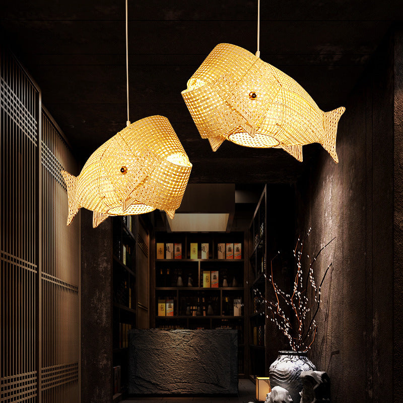 Suspension lumineuse elliptique 1 lumière en bambou tissé traditionnel japonais en forme de poisson pour salle à manger 