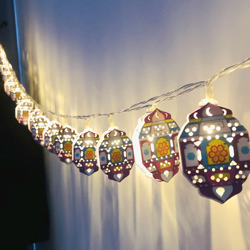Zeitgenössische Boho Eisen Laterne Teardrop Stern LED String Lichter Außenbeleuchtung für Garten 