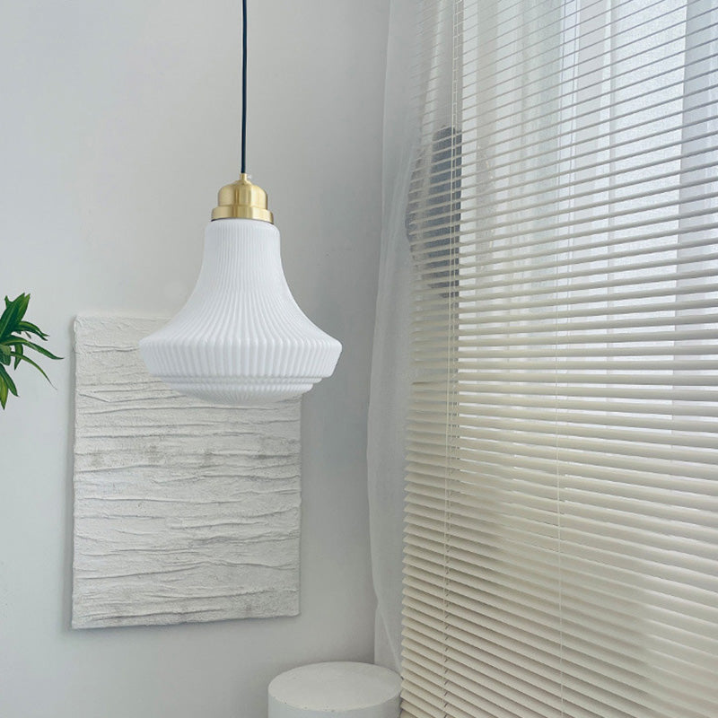 Suspension Luminaire à Une Lumière en Verre et Laiton Traditionnel Français avec Rayure pour Salle à Manger 
