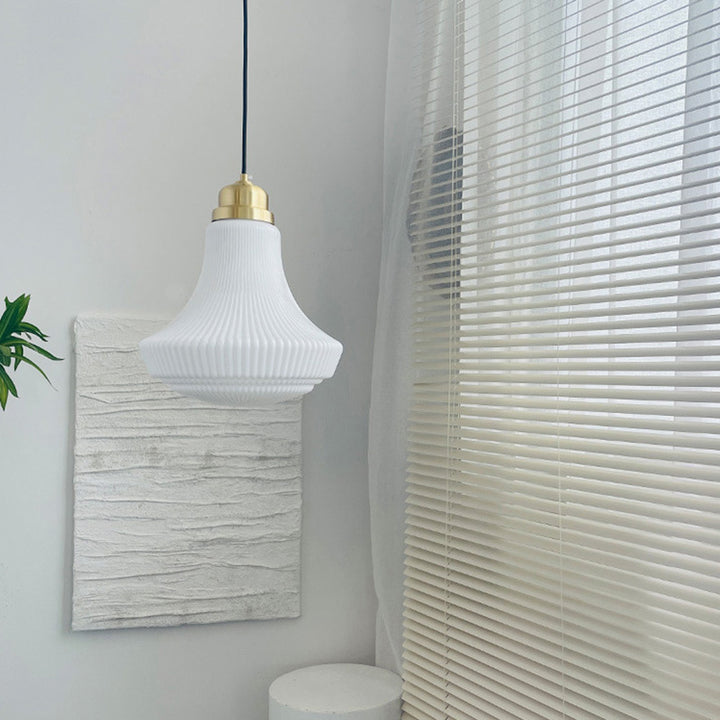 Suspension Luminaire à Une Lumière en Verre et Laiton Traditionnel Français avec Rayure pour Salle à Manger 