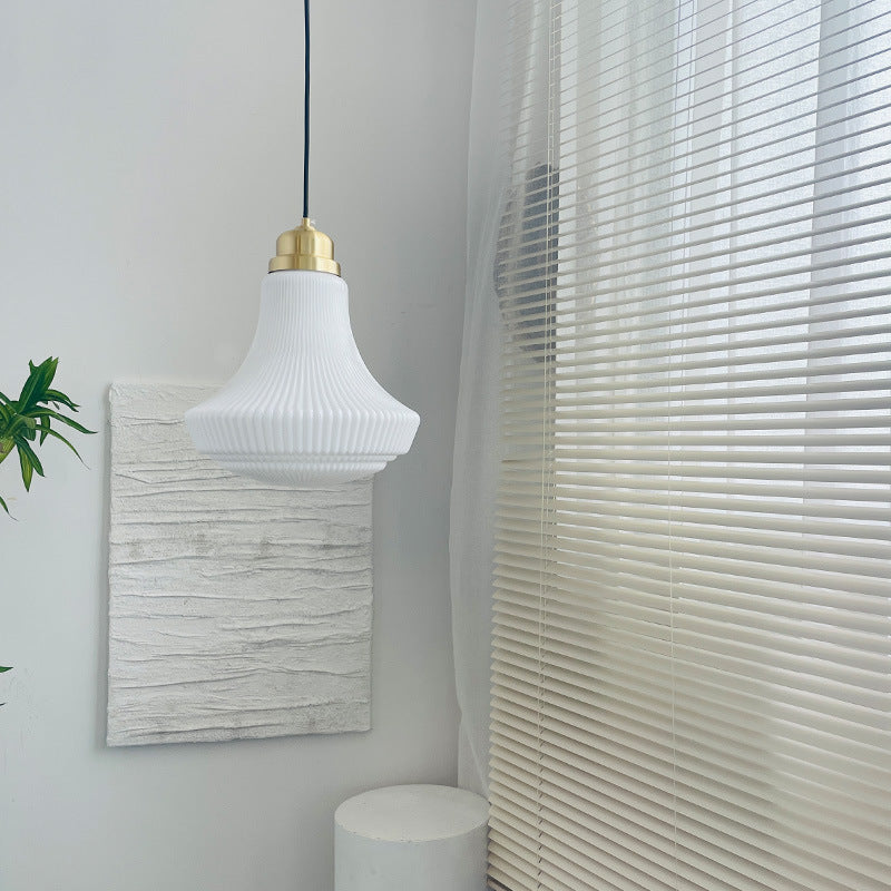 Suspension Luminaire à Une Lumière en Verre et Laiton Traditionnel Français avec Rayure pour Salle à Manger 