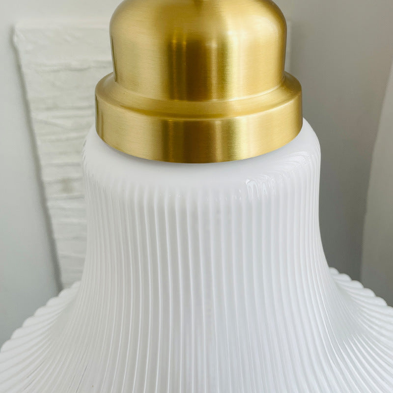Suspension Luminaire à Une Lumière en Verre et Laiton Traditionnel Français avec Rayure pour Salle à Manger 