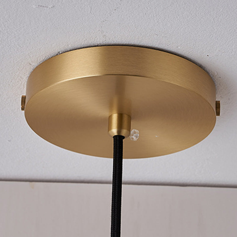 Lustre à suspension à une lumière en couches multiples en laiton et marbre chinois traditionnel pour chevet 