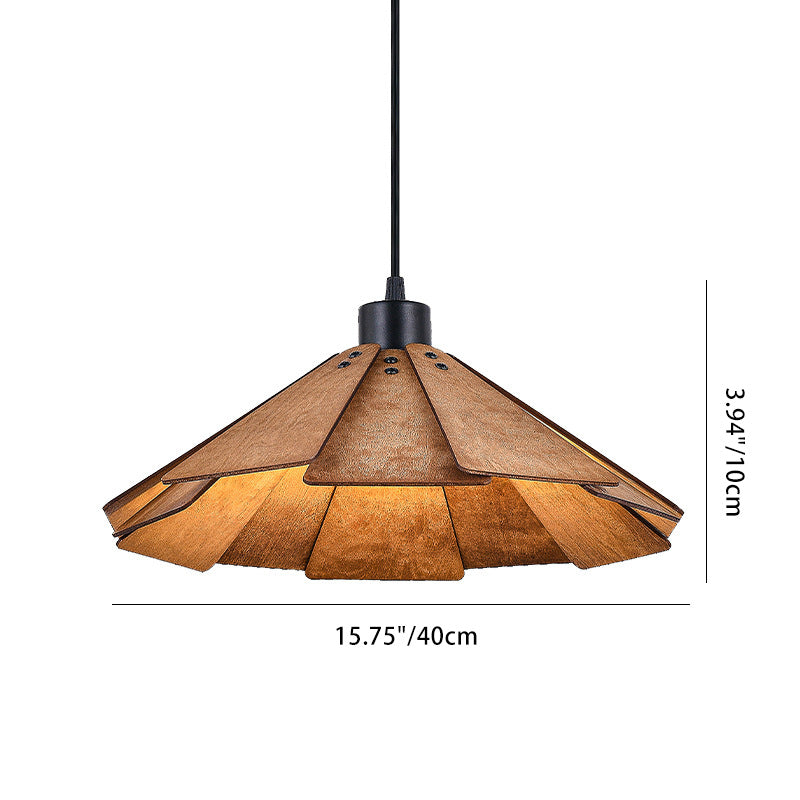 Traditionelle japanische Origami-Pendelleuchte aus Lindenholz und Metall in konischer Schirmform für Esszimmer 
