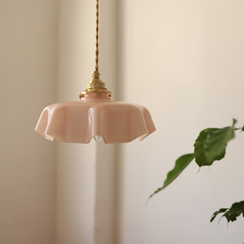 Lustre suspendu traditionnel français en laiton, verre, fer, rond, plié, 1 lumière pour chevet 