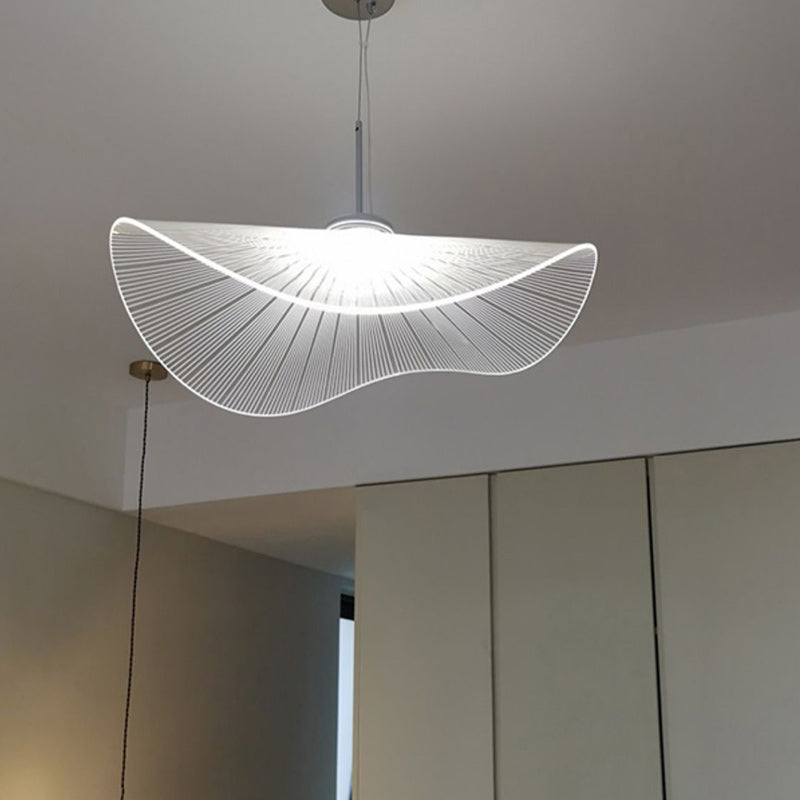Lustre suspendu LED en feuille de lotus en aluminium acrylique nordique contemporain pour chambre à coucher 