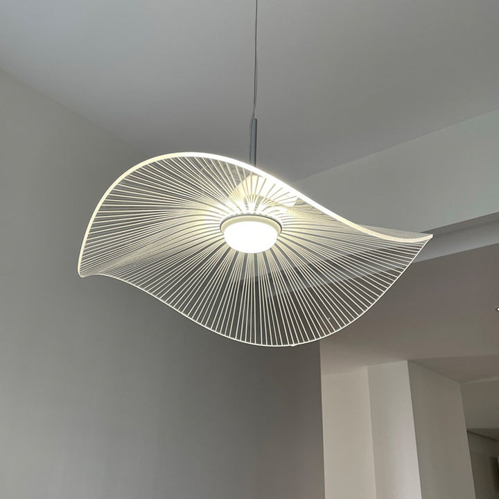 Lustre suspendu LED en feuille de lotus en aluminium acrylique nordique contemporain pour chambre à coucher 