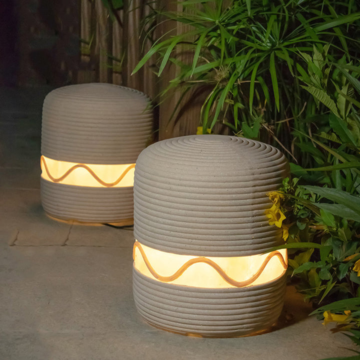 Éclairage paysager extérieur à LED en cylindre de résine solaire étanche traditionnel japonais pour jardin 