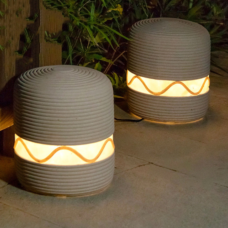 Éclairage paysager extérieur à LED en cylindre de résine solaire étanche traditionnel japonais pour jardin 