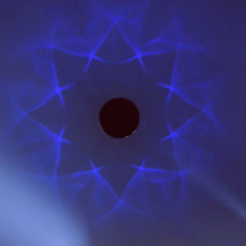 إضاءة المناظر الطبيعية LED بأسطوانة الماس من الفولاذ المقاوم للصدأ المقاوم للماء بالطاقة الشمسية البسيطة الحديثة للحديقة 
