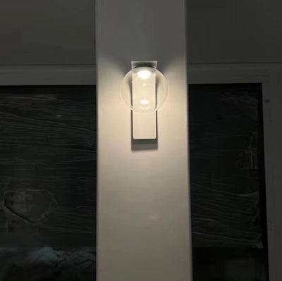 Applique Murale LED en Acier Inoxydable Étanche à l'Énergie Solaire, Simplicité Moderne, Boule Acrylique, Bras Courbé Pour Patio Extérieur 