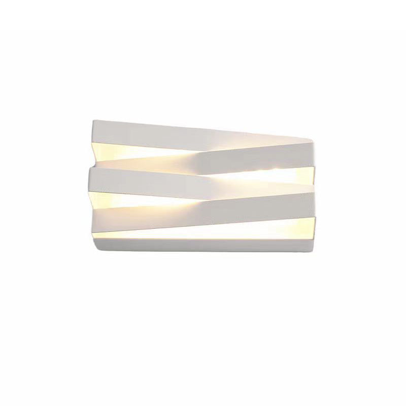 Applique murale LED rectangulaire en fer créatif contemporain avec lumière vers le haut et vers le bas pour le couloir 