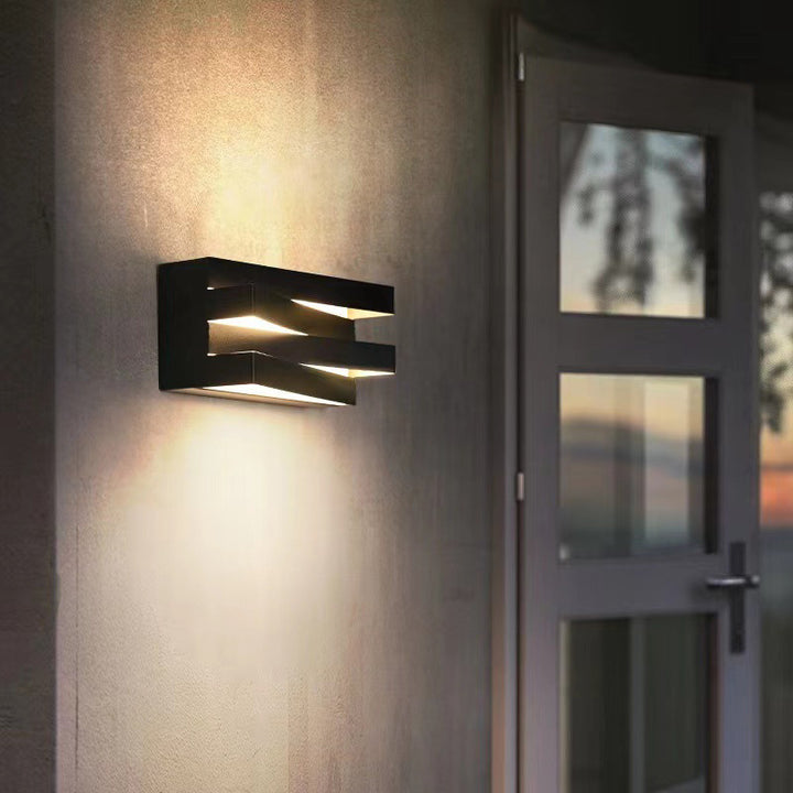 Applique murale LED rectangulaire en fer créatif contemporain avec lumière vers le haut et vers le bas pour le couloir 