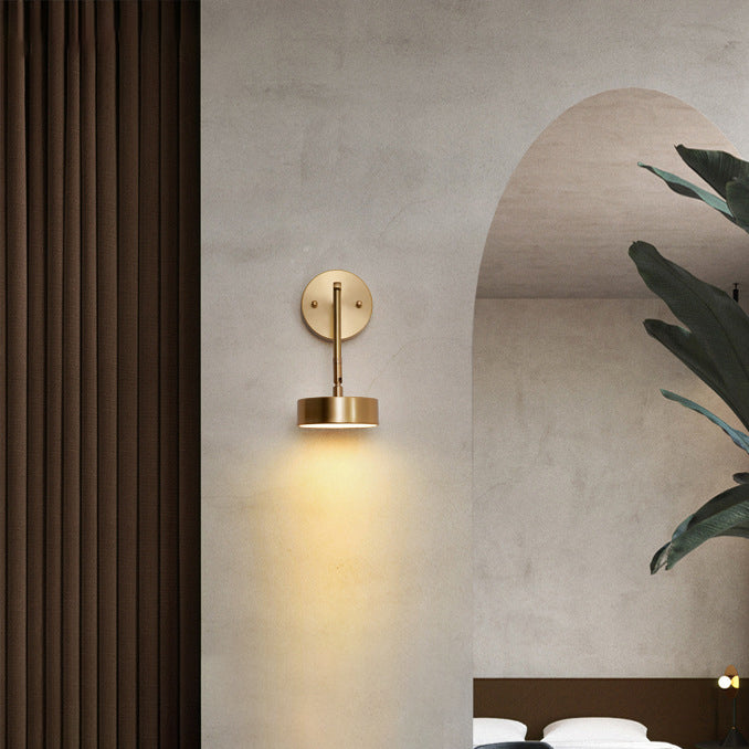 Applique murale LED rotative ronde en acrylique et cuivre de style moderne mi-siècle pour chevet 