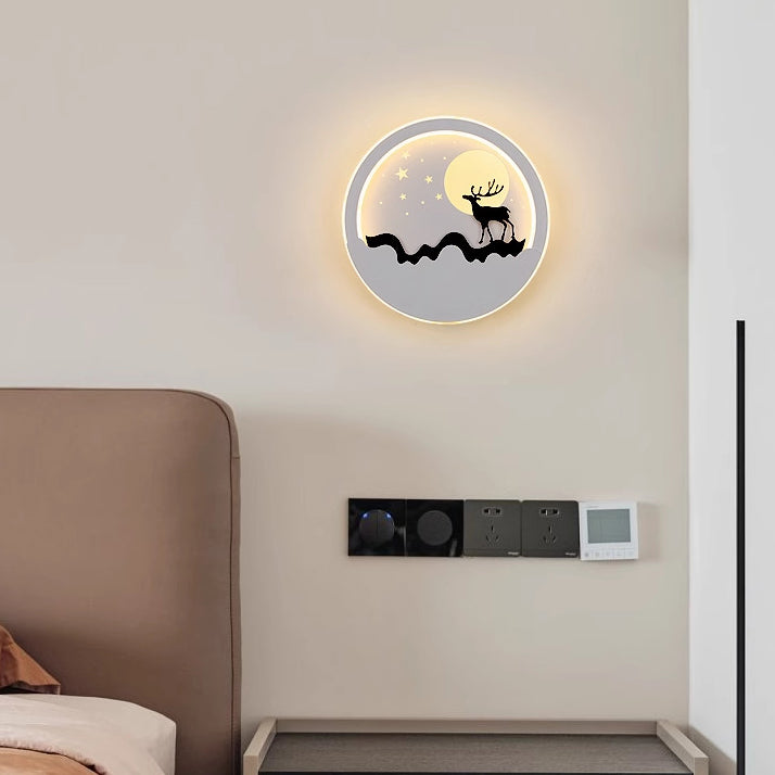 Aplique de pared LED contemporáneo nórdico de hierro acrílico sílice redondo luna ciervo árbol de pino para cabecera 