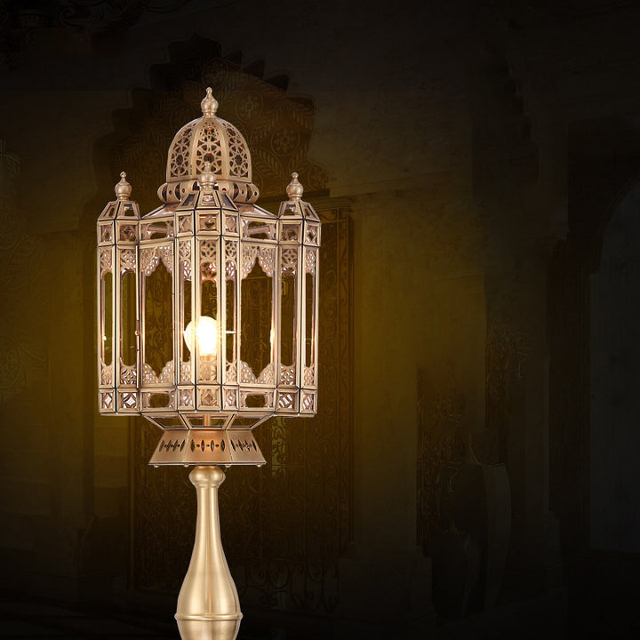 Lanterne en laiton traditionnelle européenne avec dôme en verre et cylindre, sculpture ajourée, lampe sur pied 1 lumière pour salon 