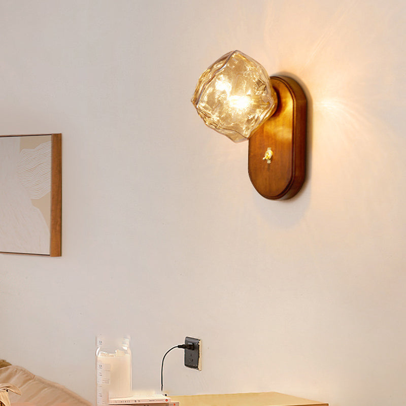 Lámpara de aplique de pared contemporánea retro de madera maciza con vidrio en forma de cubo de hielo elíptico de 1 luz para mesita de noche 