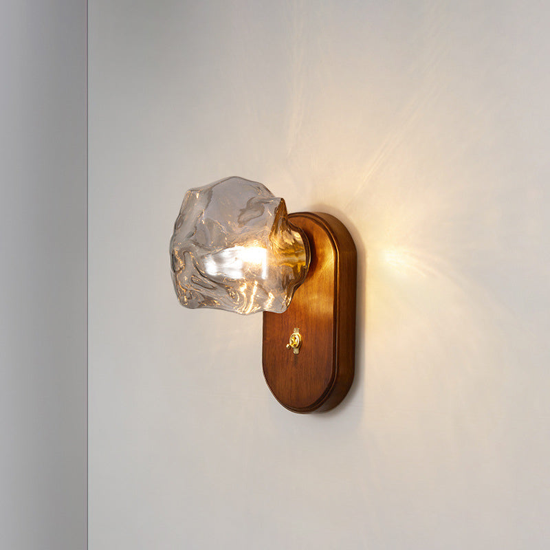 Lámpara de aplique de pared contemporánea retro de madera maciza con vidrio en forma de cubo de hielo elíptico de 1 luz para mesita de noche 