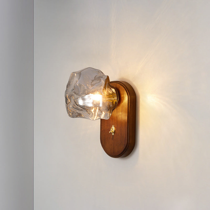 Lámpara de aplique de pared contemporánea retro de madera maciza con vidrio en forma de cubo de hielo elíptico de 1 luz para mesita de noche 