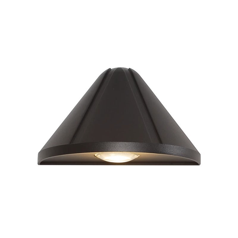 Applique murale LED triangulaire en aluminium étanche de simplicité moderne pour patio extérieur 