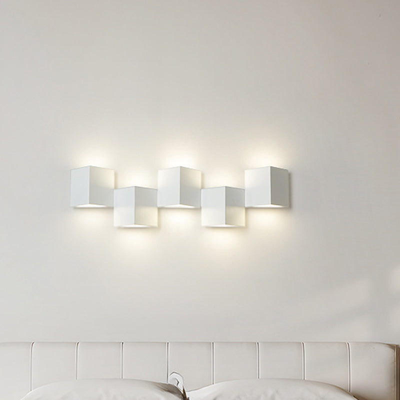 Applique murale LED moderne minimaliste en fer et acrylique, combinaison de blocs carrés pour salon 