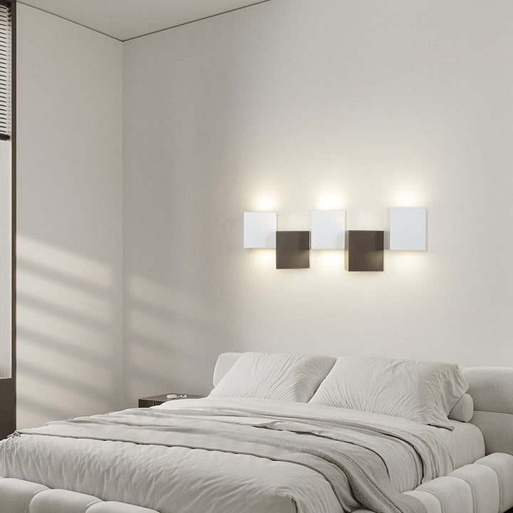 Applique murale LED moderne minimaliste en fer et acrylique, combinaison de blocs carrés pour salon 