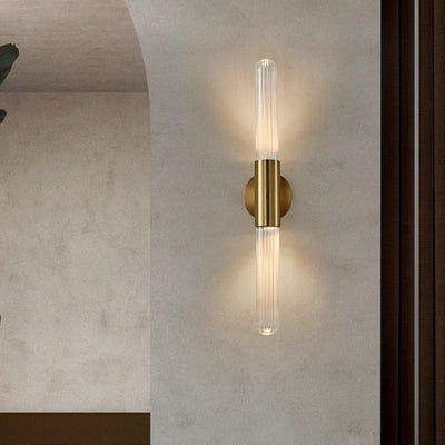 Zeitgenössische nordische Aluminium-Kupfer-Glasstreifen-2-Licht-Wandleuchterlampe für den Flur 