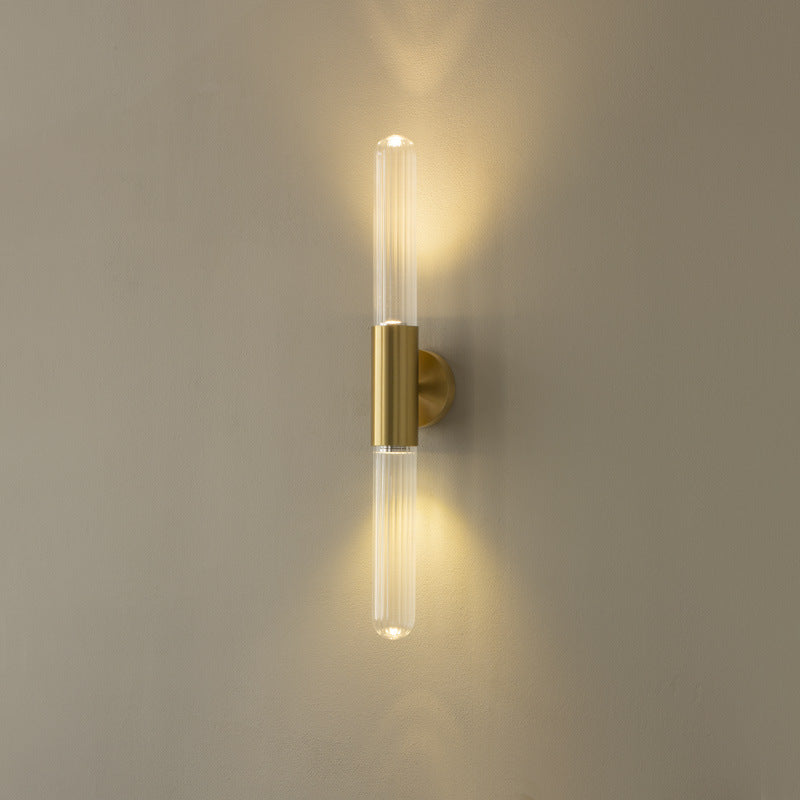 Zeitgenössische nordische Aluminium-Kupfer-Glasstreifen-2-Licht-Wandleuchterlampe für den Flur 