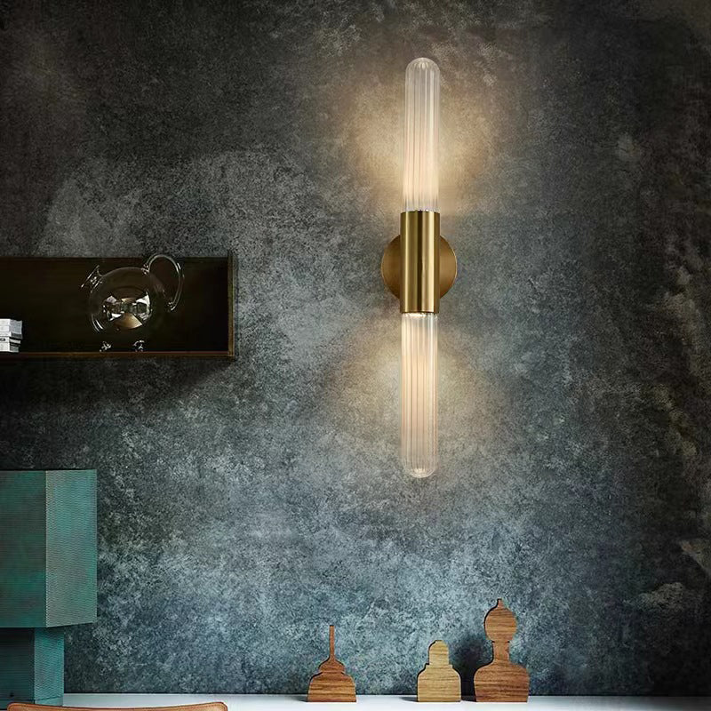 Zeitgenössische nordische Aluminium-Kupfer-Glasstreifen-2-Licht-Wandleuchterlampe für den Flur 