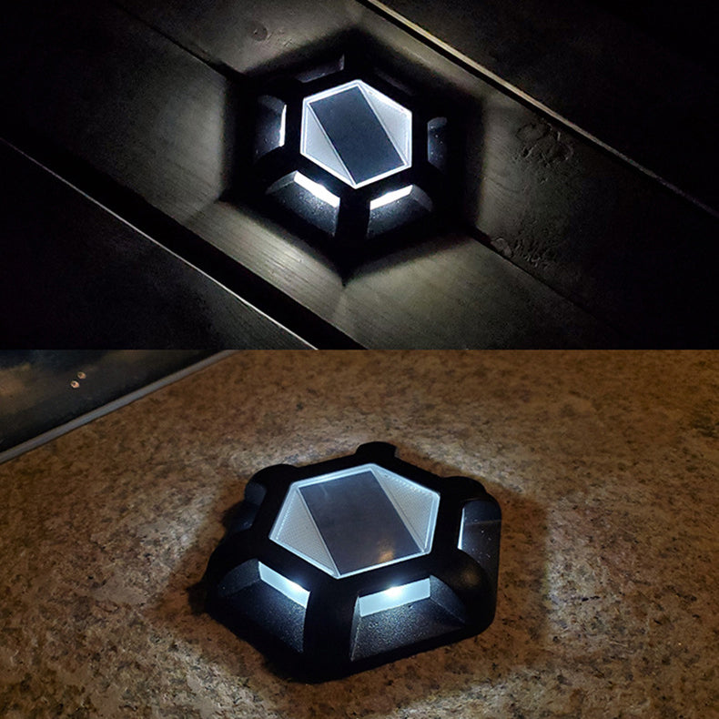 الإضاءة الحديثة البسيطة الشمسية المقاومة للماء من سبائك الألمنيوم PC سداسية LED المدفونة لإضاءة المناظر الطبيعية في الهواء الطلق للحديقة 